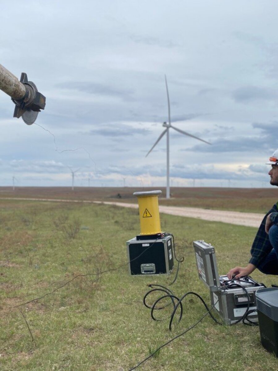 Field dielectric testing of live-line equipment